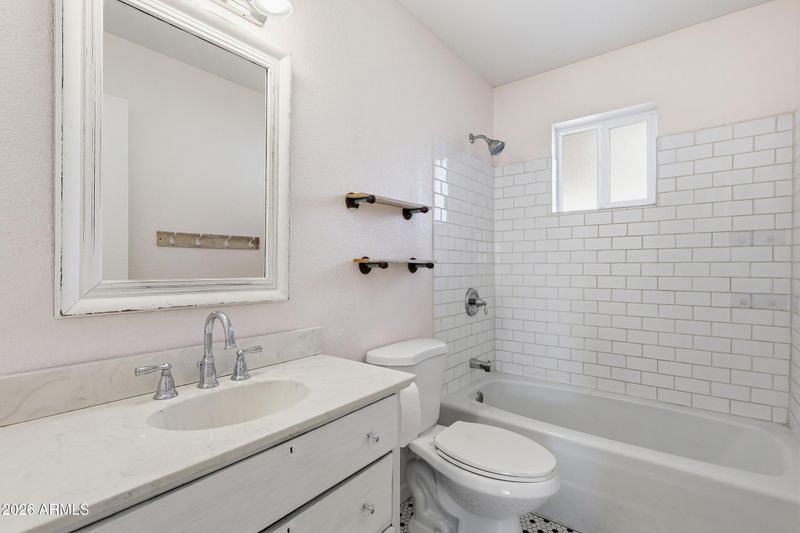 6134 E Ensenada St, Mesa, AZ 85205