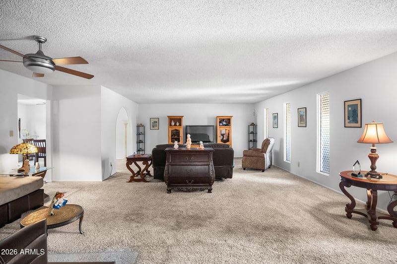 6135 N 13th St, Phoenix, AZ 85014