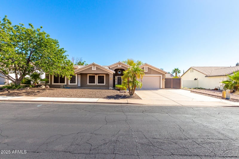 6135 Presidio St, Mesa, AZ 85215
