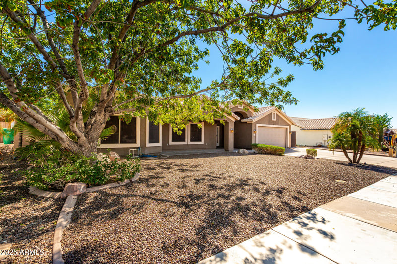 6135 Presidio St, Mesa, AZ 85215