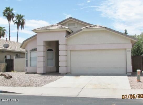 6135 Navajo Dr, Glendale, AZ 85302