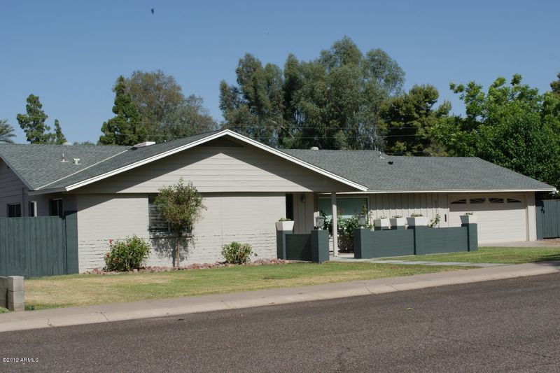 6136 N 16th Pl, Phoenix, AZ 85016