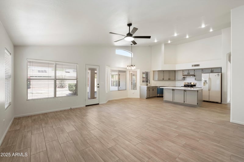 614 Madero Ave, Mesa, AZ 85210