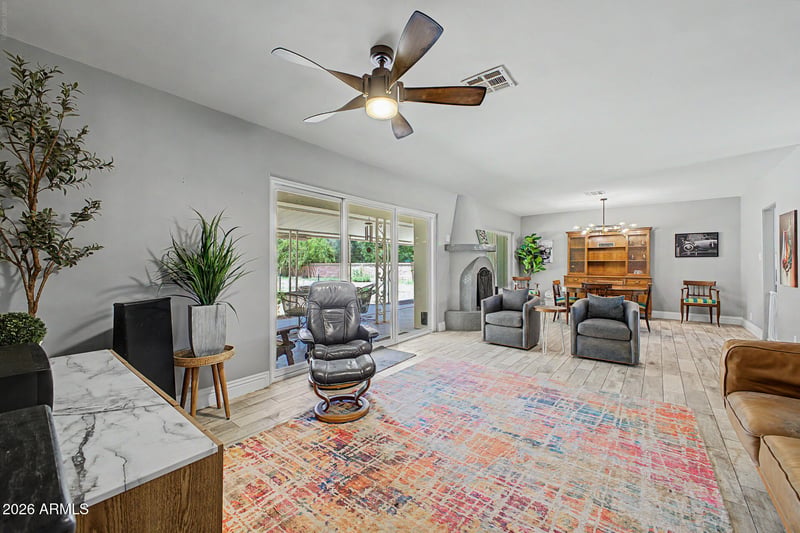 614 Macdonald --, Mesa, AZ 85201
