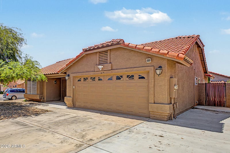 614 N Redrock St, Gilbert, AZ 85234