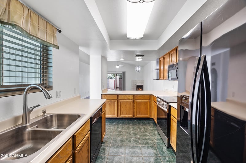 614 S Rio Dr, Chandler, AZ 85225