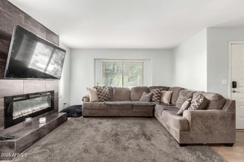 6140 Caribe Ln, Glendale, AZ 85306