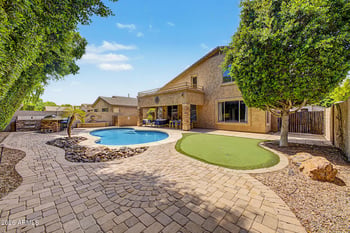 6140 Oraibi Dr, Glendale, AZ 85308