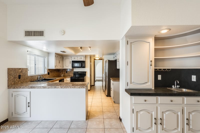 6142 13th St, Phoenix, AZ 85014