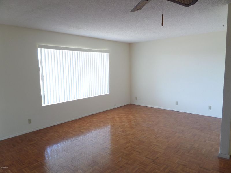 6142 E Anaheim St, Mesa, AZ 85205