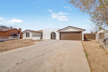 6142 Cypress St, Phoenix, AZ 85035