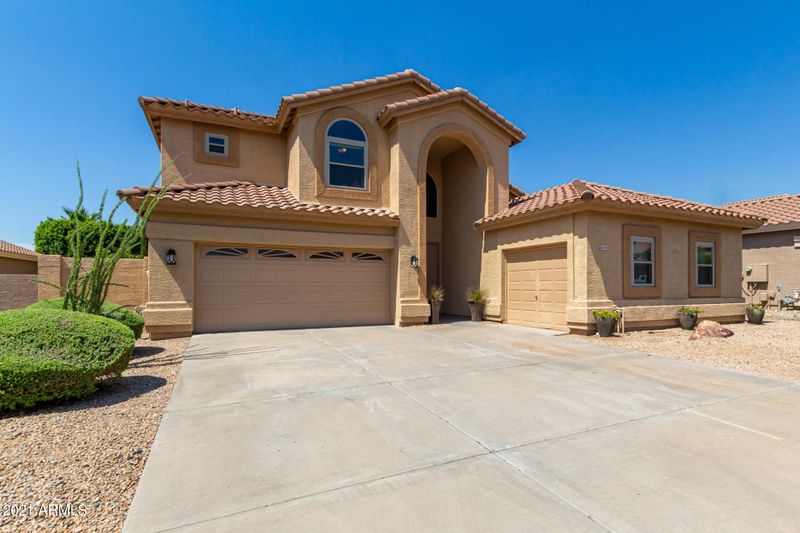 6144 E Riverdale St, Mesa, AZ 85215