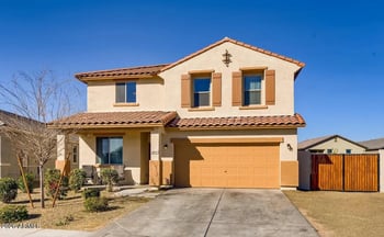 6144 Freeway Ln, Glendale, AZ 85302