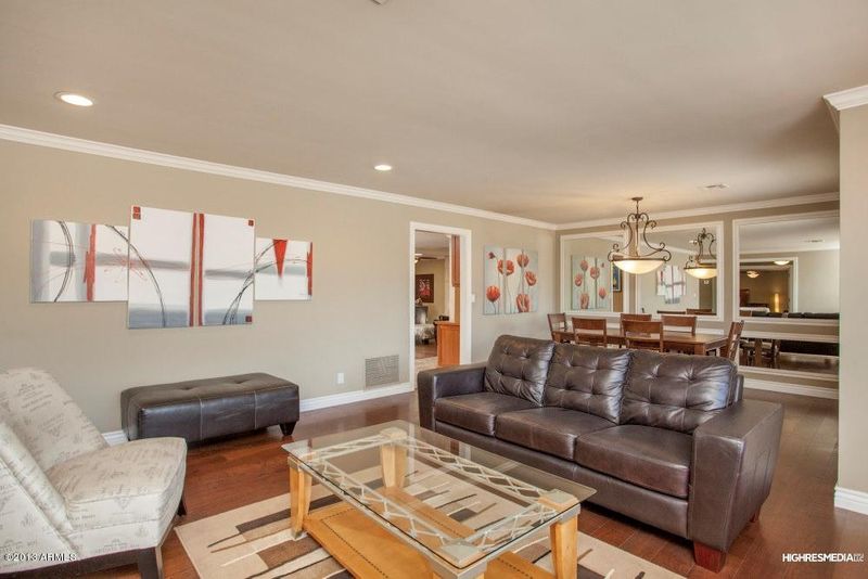 615 E Orangewood Ave, Phoenix, AZ 85020
