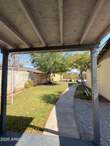 615 61st Dr, Phoenix, AZ 85043