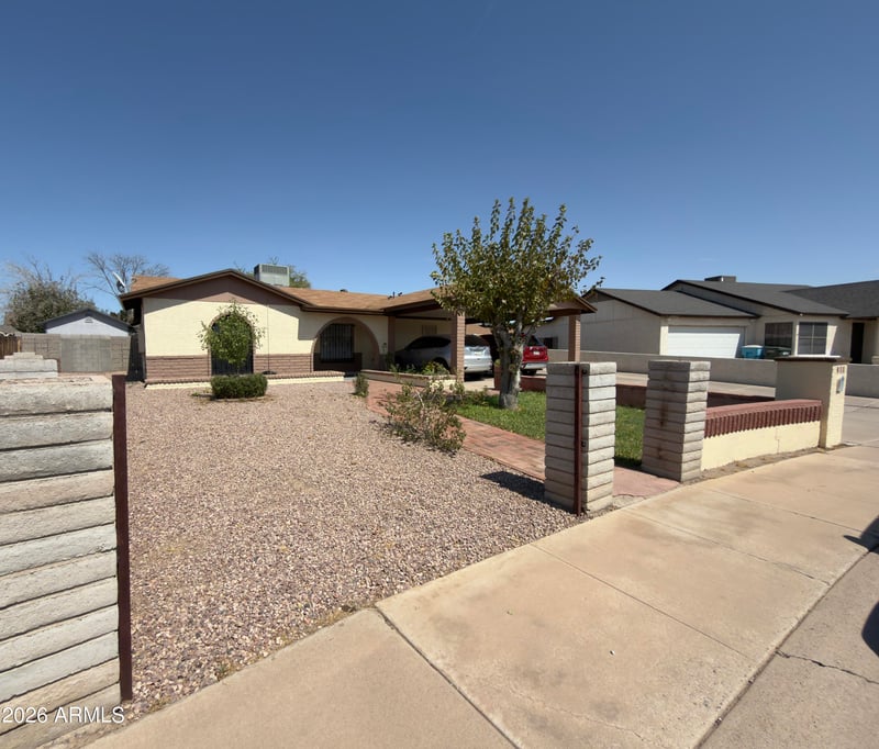 615 N 61st Dr, Phoenix, AZ 85043