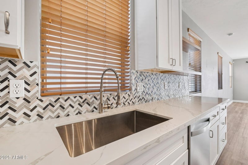 615 Portland St #115, Phoenix, AZ 85004