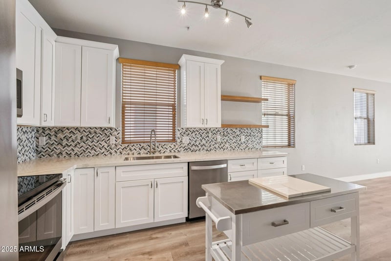 615 Portland St #115, Phoenix, AZ 85004