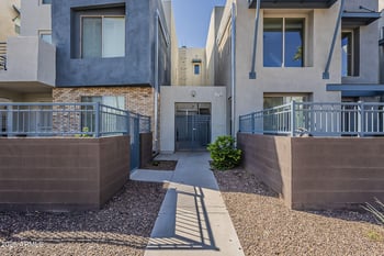 615 Portland St #277, Phoenix, AZ 85004