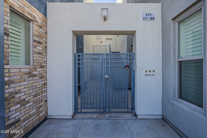 615 Portland St #277, Phoenix, AZ 85004