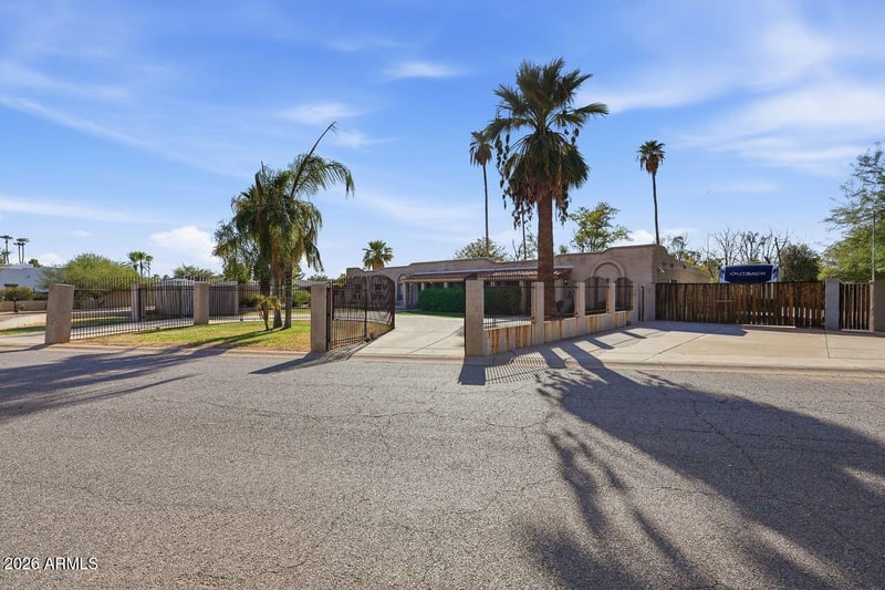 6150 E Sweetwater Ave, Scottsdale, AZ 85254