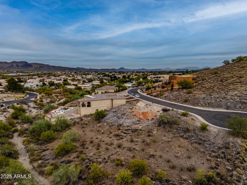 6152 Alameda Rd #11, Glendale, AZ 85310