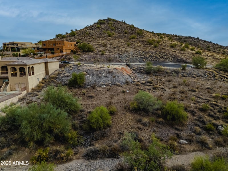 6152 Alameda Rd #11, Glendale, AZ 85310