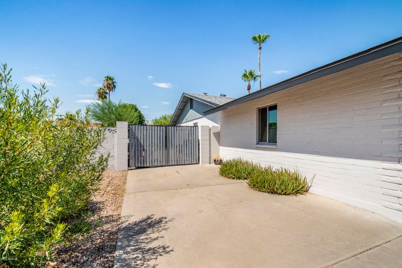 6154 E Hannibal St, Mesa, AZ 85205