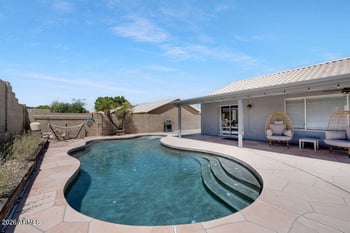 6155 Portia St, Mesa, AZ 85215