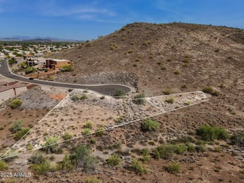 6156 Alameda Rd #12, Glendale, AZ 85310