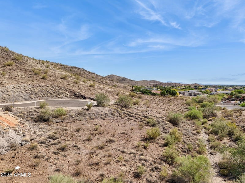6156 Alameda Rd #12, Glendale, AZ 85310