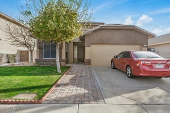 6157 Echo Ln, Glendale, AZ 85302