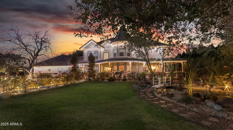 616 Carver Rd, Tempe, AZ 85284