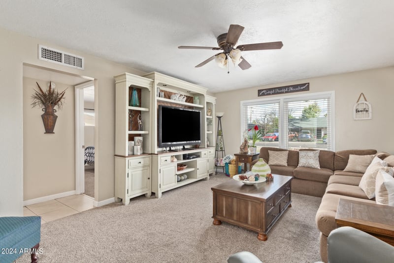 616 N Matlock St, Mesa, AZ 85203