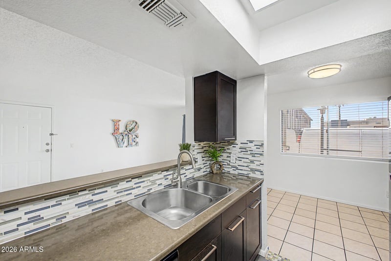 616 S Hardy Dr #118, Tempe, AZ 85281