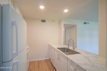 616 S Hardy Dr #132, Tempe, AZ 85281