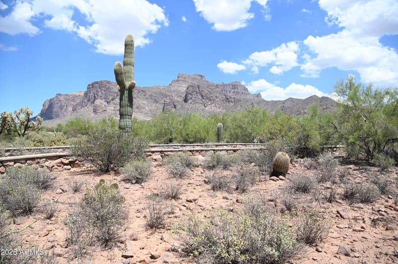 6160 E Roosevelt St, Apache Junction, AZ 85119