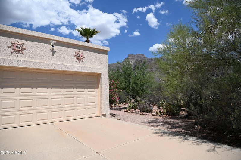 6160 E Roosevelt St, Apache Junction, AZ 85119