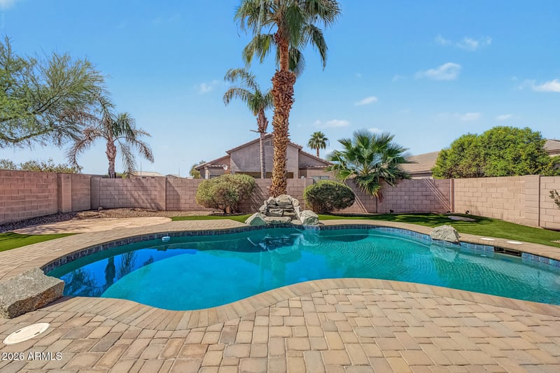 6160 S Kimberlee Way, Chandler, AZ 85249