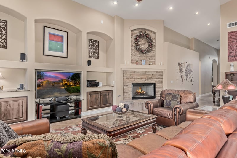 6163 W Kent Dr, Chandler, AZ 85226