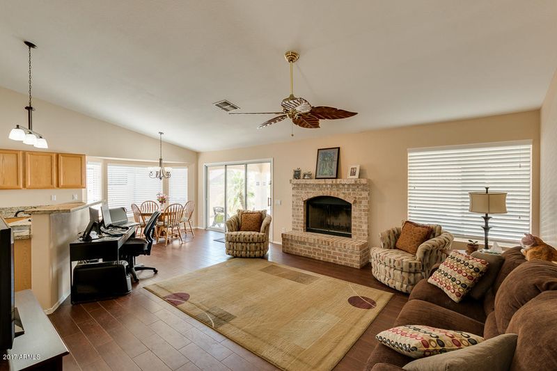 6166 E Palm St, Mesa, AZ 85215