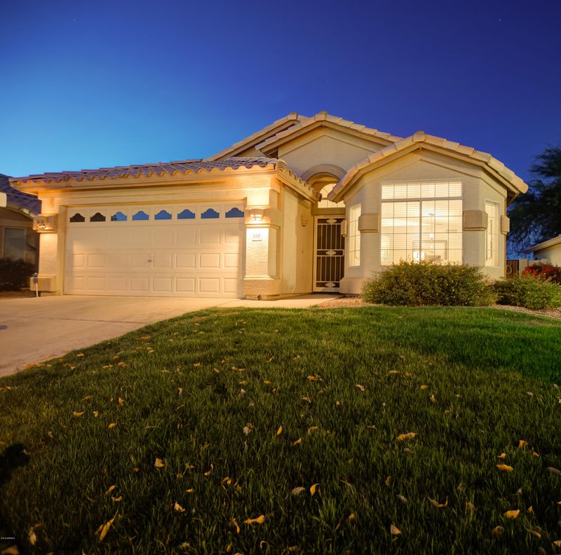 6168 W Blackhawk Dr, Glendale, AZ 85308
