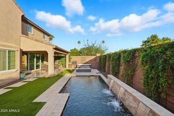 617 Cantebria Dr, Gilbert, AZ 85233