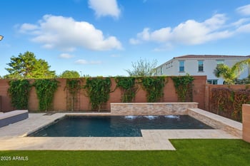 617 Cantebria Dr, Gilbert, AZ 85233