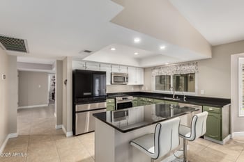 617 Chilton St, Chandler, AZ 85225