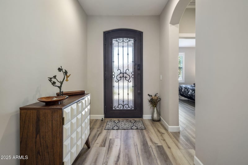 617 Citrus Hollow Way, Queen Creek, AZ 85140