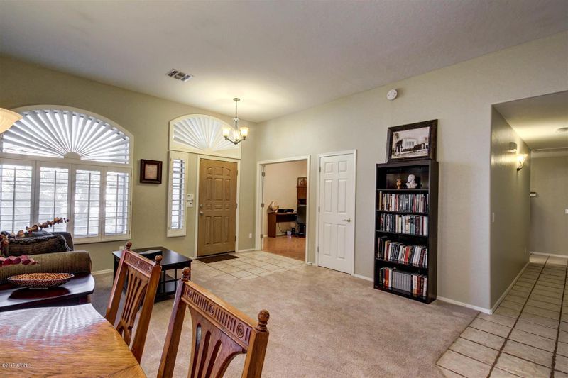 617 E Ranch Rd, Gilbert, AZ 85296