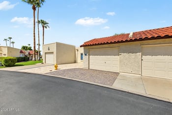 617 S Arrowwood Way, Mesa, AZ 85208