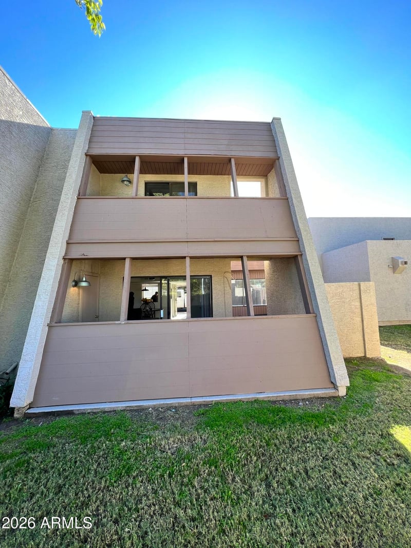 617 13th St, Tempe, AZ 85281