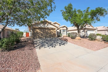 6172 Blackhawk Dr, Glendale, AZ 85308